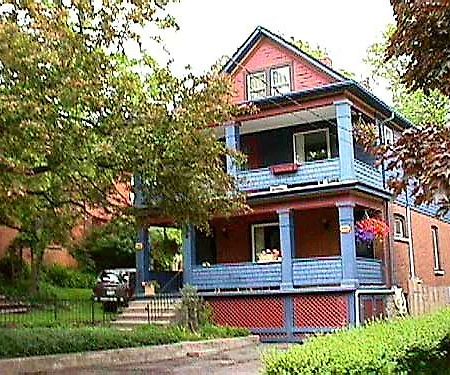Bluecrest Bed And Breakfast Niagara Falls Exterior photo